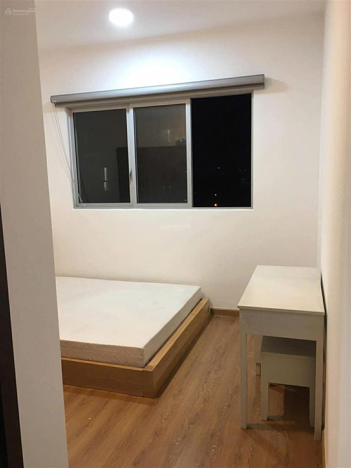 Cho thuê căn hộ chung cư ruby  celadon city 10 triệu vnd, 68 m2, 2pn, 2wc, gần full nội thất hot!