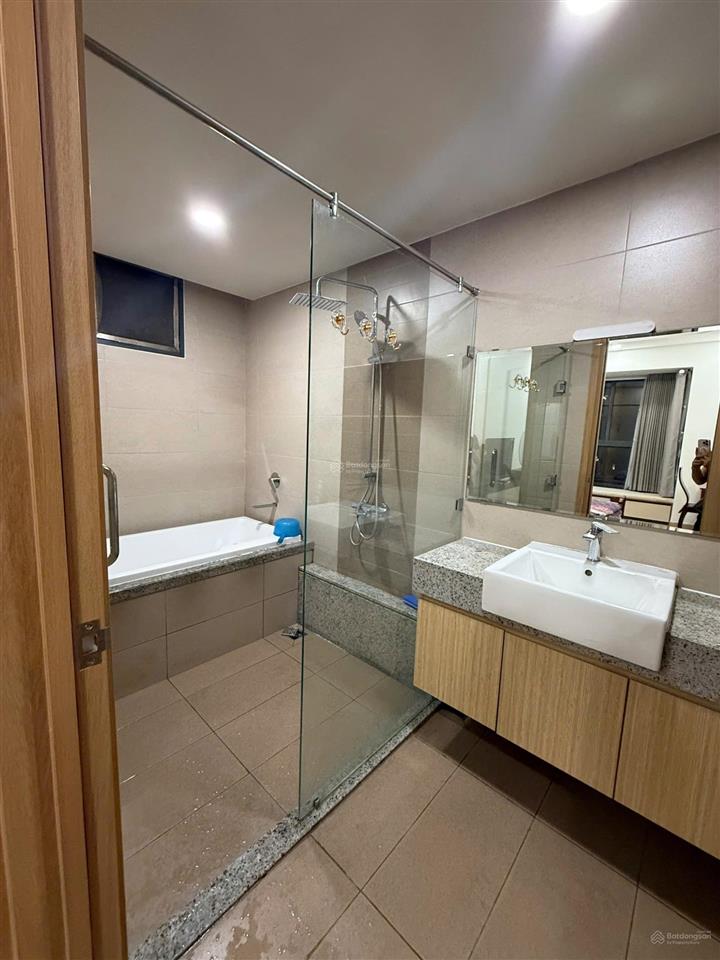 Căn hộ 3 phòng ngủ mơ ước cho cả gia đình tại emerald celadon city free ô đậu xe hơi