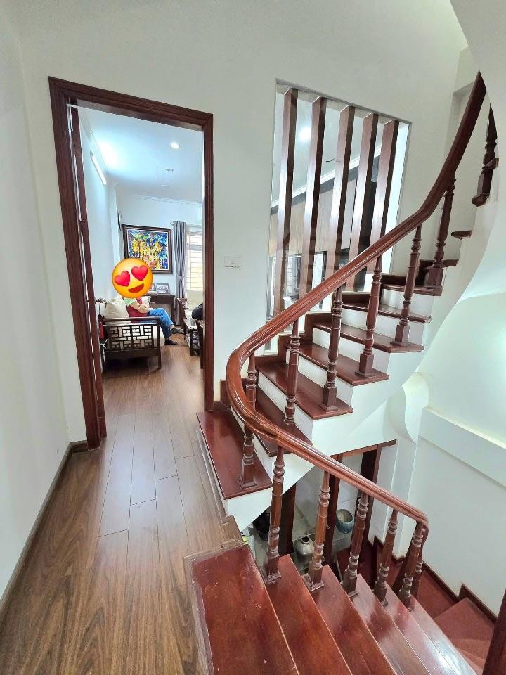 HẠ CHÀO LẦN 3 BÁN GẤP NHÀ PHỐ TRÍCH SÀI HỒ TÂY 40M 6 TẦNG NHỈNH 13 TỶ TL MẠNH