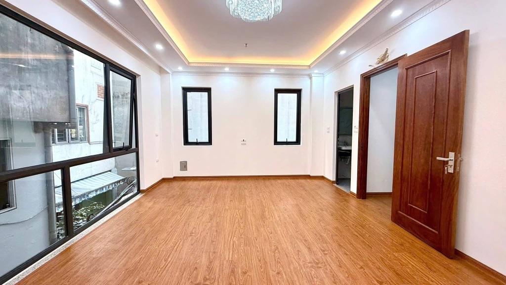 SIÊU PHẦM THUỴ KHUÊ TÂY HỒ LÔ GÓC 52M 7 TẦNG THANG MÁY NHỈNH 16 TỶ TL MẠNH