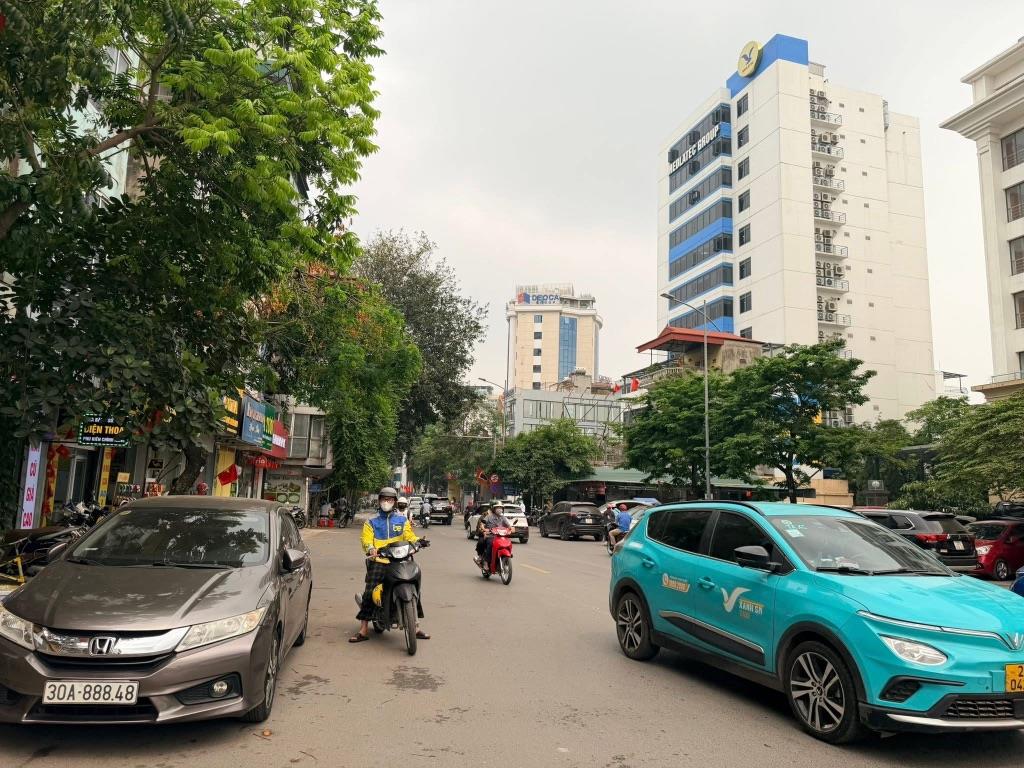 SIÊU PHẦM THUỴ KHUÊ TÂY HỒ LÔ GÓC 52M 7 TẦNG THANG MÁY NHỈNH 16 TỶ TL MẠNH