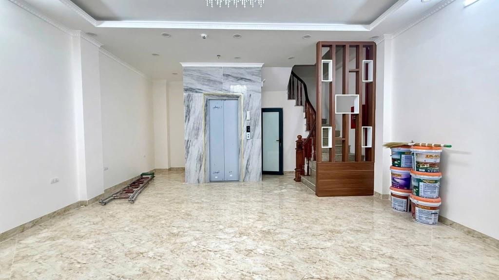 SIÊU PHẦM THUỴ KHUÊ TÂY HỒ LÔ GÓC 52M 7 TẦNG THANG MÁY NHỈNH 16 TỶ TL MẠNH