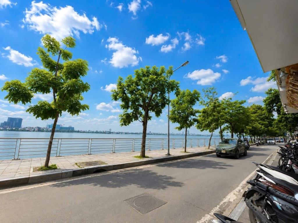 SIÊU HIẾM NHÀ PHỐ NHẬT CHIÊU TRỊNH CÔNG SƠN TÂY HỒ 40M2 5 TẦNG OTO 10M HƠN 12 TỶ TL MẠNH