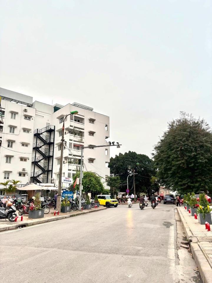 SIÊU PHẨM PHỐ VẠN PHÚC LIỄU GIAI BA ĐÌNH 75M MT 5M BÁN HƠN 20 TỶ TL MẠNH