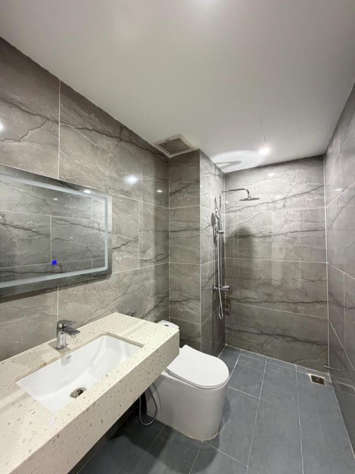 GIẢM CHÀO CẢ TỶ BÁN GẤP PHÂN LÔ OTO TRÁNH TRÍCH SÀI 55M 6 TẦNG THANG MÁY MT 5M NHỈNH 19 TỶ TL MẠNH