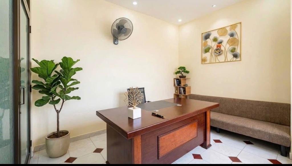 🔥 NHỈNH 16 TỶ – NHÀ NGUYỄN CHÍ THANH 40M² x 4 TẦNG – PHÂN LÔ VỈA HÈ – Ô TÔ TRÁNH – KINH DOANH ĐỈNH