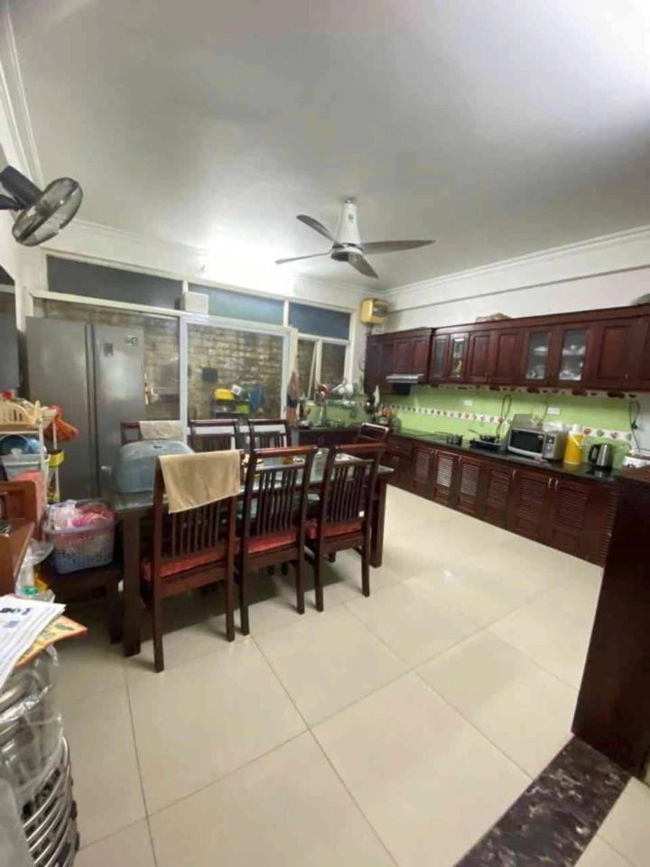 NỢ NGÂN HÀNG BÁN GẤP PHÂN LÔ LẠC LONG QUÂN TÂY HỒ 82M2 5 TẦNG NHỈNH 24 TỶ OTO KINH DOANH