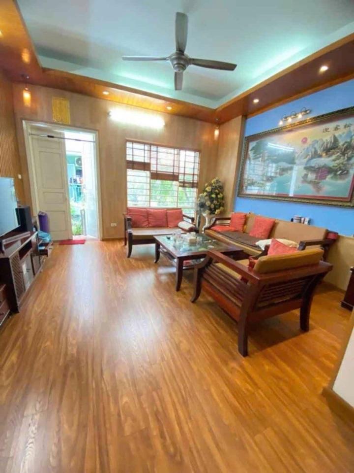 NỢ NGÂN HÀNG BÁN GẤP PHÂN LÔ LẠC LONG QUÂN TÂY HỒ 82M2 5 TẦNG NHỈNH 24 TỶ OTO KINH DOANH