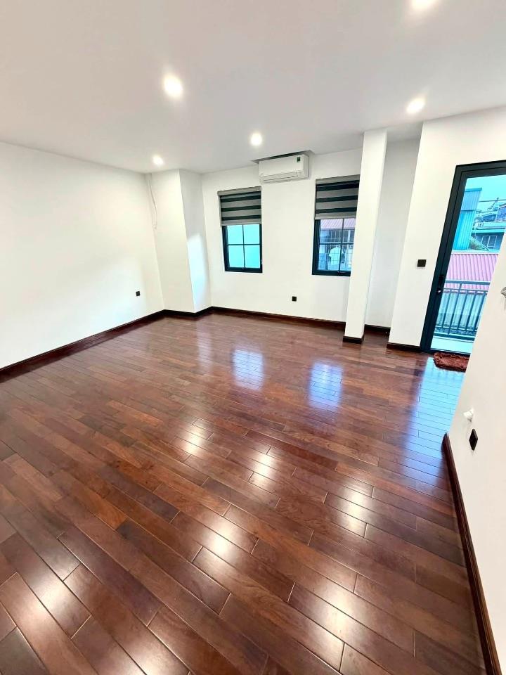 GIẢM GẤP 3 TỶ BÁN NHANH NHÀ PHỐ GIANG VĂN MINH BA ĐÌNH ~ 70M 7TẦNG THANG MÁY LÔ GÓC Ở LUÔN