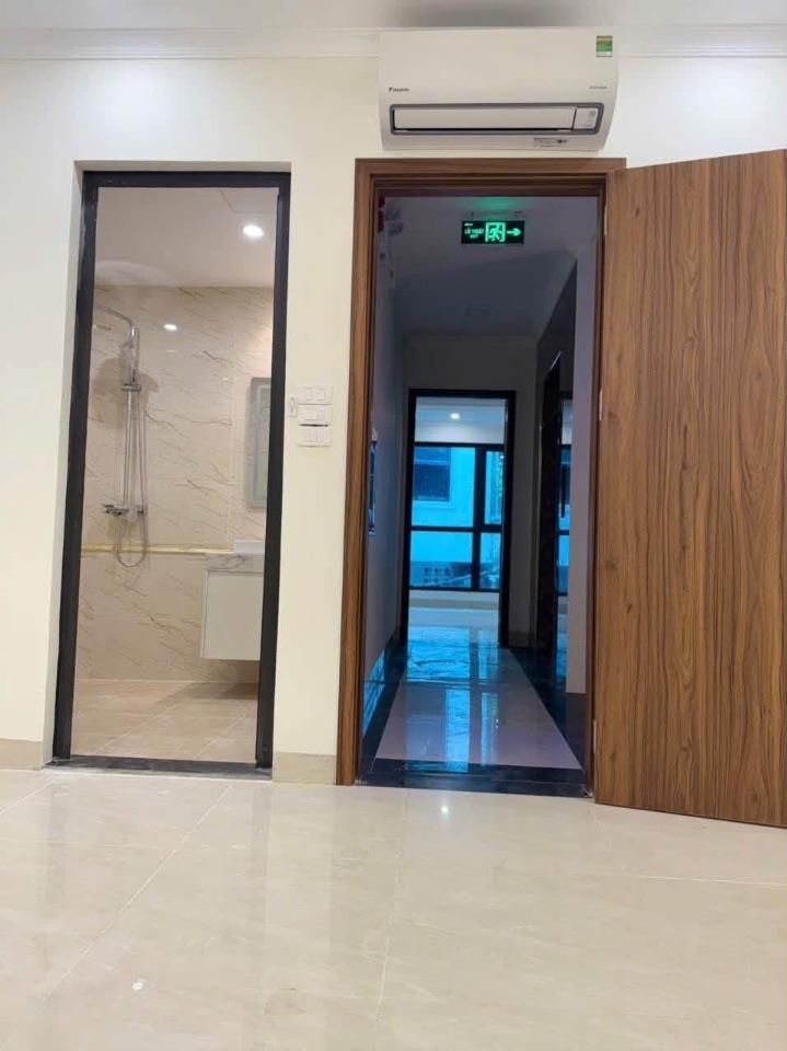 GIẢM GẤP 3 TỶ BÁN NHANH NHÀ PHỐ GIANG VĂN MINH BA ĐÌNH ~ 70M 7TẦNG THANG MÁY LÔ GÓC Ở LUÔN