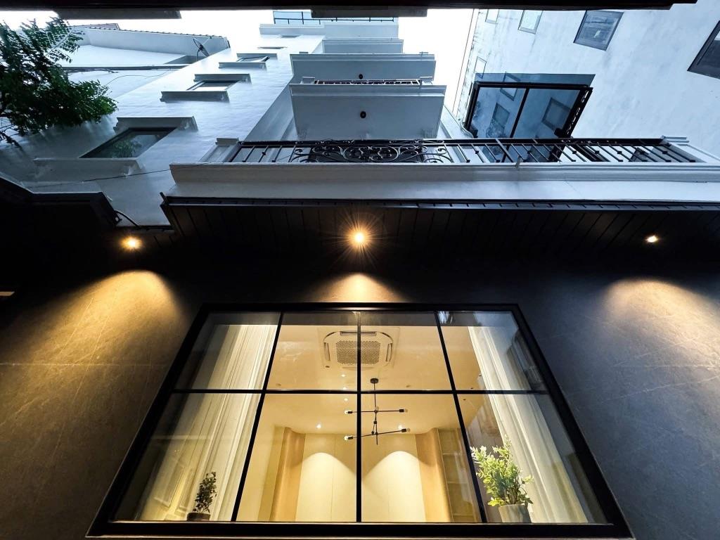 🔥 HÀNG HIẾM TÔ NGỌC VÂN – LÔ GÓC 7 TẦNG THANG MÁY – VIEW HỒ – NHỈNH 17 TỶ TL MẠNH!