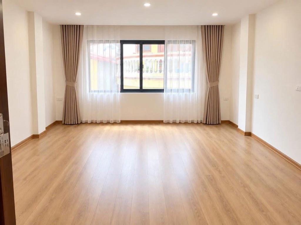 BÁN GẤP NHÀ RIÊNG PHỐ TAM ĐA – THỤY KHUÊ 55M² × 8 TẦNG THANG MÁY – 8PN – VIEW HỒ TÂY – SÁT PHỐ GIÁ RẺ NHẤT