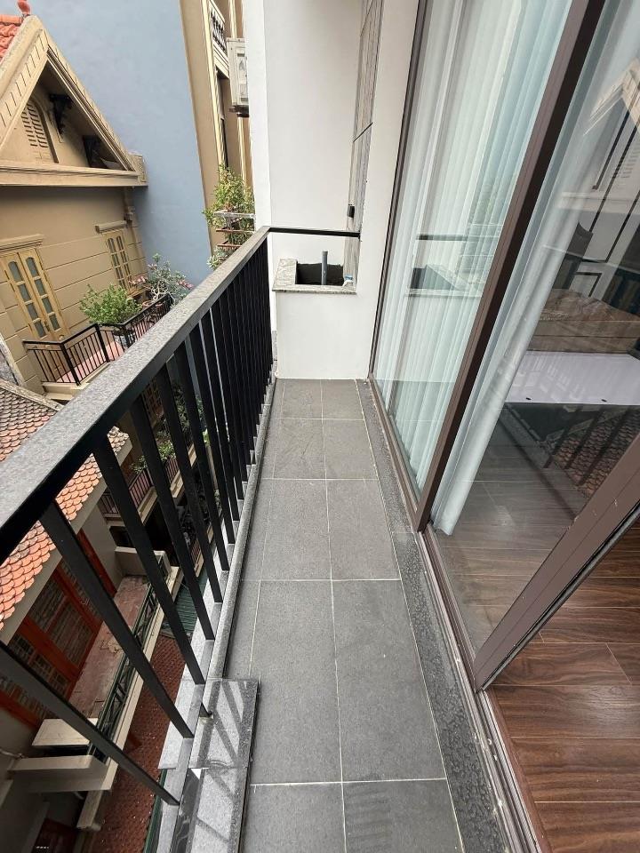 BÁN NHÀ SÁT PHỐ TÔ NGỌC VÂN VIEW HỒ TÂY 9TẦNG THANG MÁY MT ~ 5M NHỈNH 16 TỶ 10M RA PHỐ