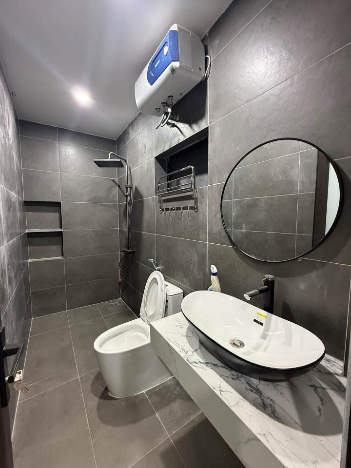BÁN NHÀ SÁT PHỐ TÔ NGỌC VÂN VIEW HỒ TÂY 9TẦNG THANG MÁY MT ~ 5M NHỈNH 16 TỶ 10M RA PHỐ