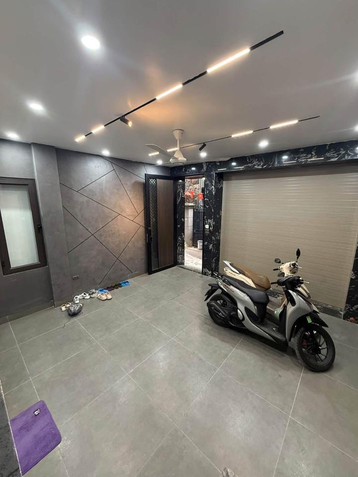 BÁN NHÀ SÁT PHỐ TÔ NGỌC VÂN VIEW HỒ TÂY 9TẦNG THANG MÁY MT ~ 5M NHỈNH 16 TỶ 10M RA PHỐ