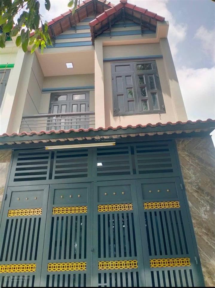 Cần thu hồi vốn nên bán lỗ căn nhà đa phước, hưng long, bình chánh chỉ 1.55 tỷ
