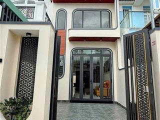 Muốn thoát kiếp ở nhà trọ, mua nhà chính chủ sổ hồng riêng giáp bình chánh, chỉ 750tr trả trước