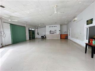 Bán lô góc tặng nhà cấp 4 tđc vcn phước long vị trí đẹp xây dựng tự do sát đường 28  0798 379 ***