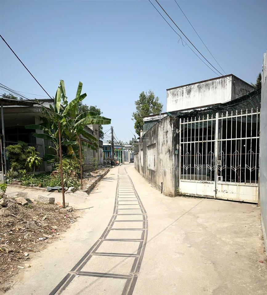 cần bán lô đất phù sa vĩnh ngọc (qua cầu gỗ)   0798 379 ***