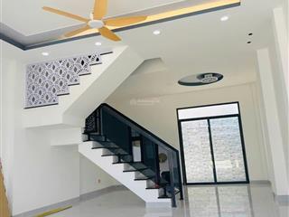Bán nhà 3 tầng xây mới chưa sử dụng phương tây nha trang   0798 379 ***