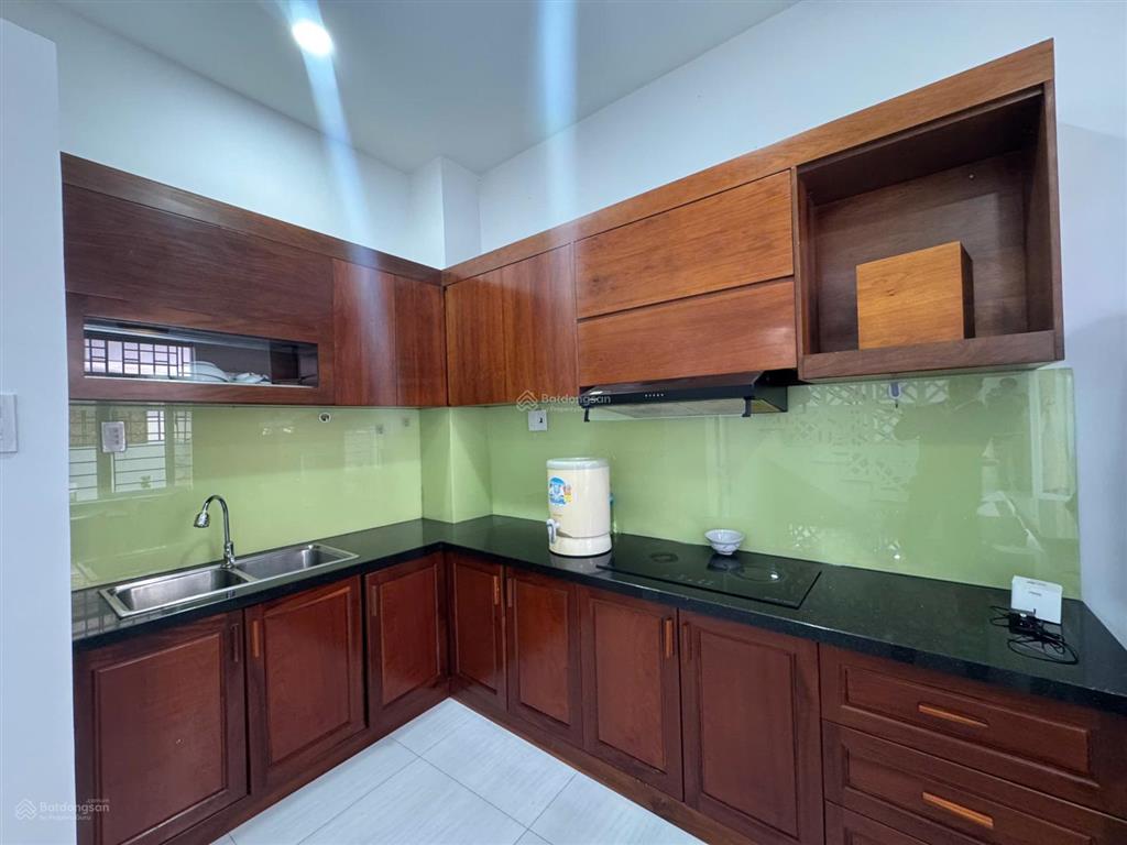  bán nhà 3 tầng hẻm oto đường yesin gần biển trung tâm thành phố   0798 379 ***