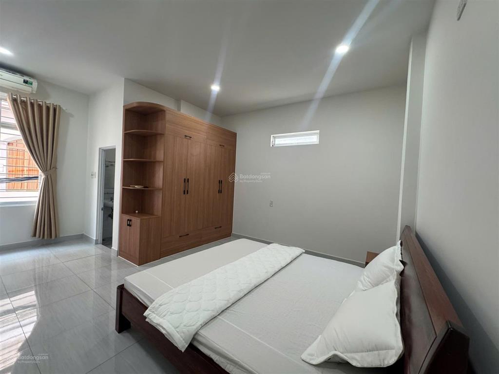  bán nhà 3 tầng hẻm oto đường yesin gần biển trung tâm thành phố   0798 379 ***