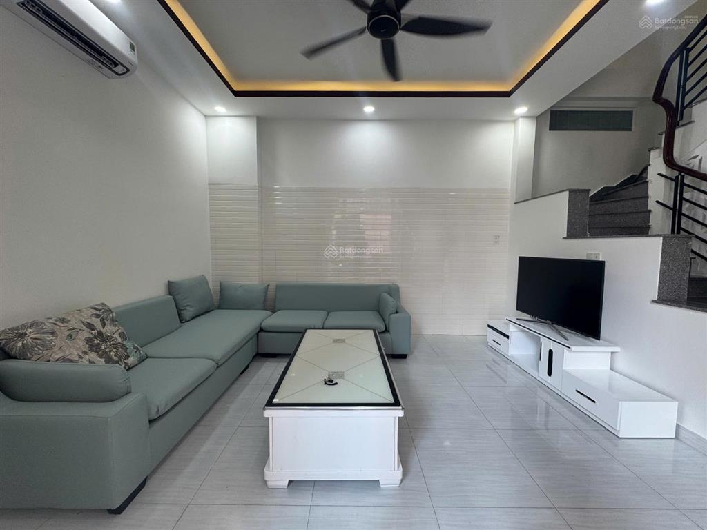  bán nhà 3 tầng hẻm oto đường yesin gần biển trung tâm thành phố   0798 379 ***