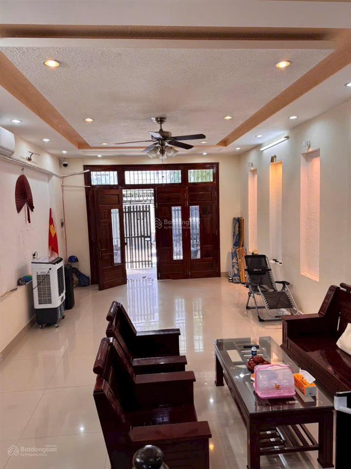 Bán nhà 3 tầng khu đô thị phước long có sổ hồng giao dịch trong ngày