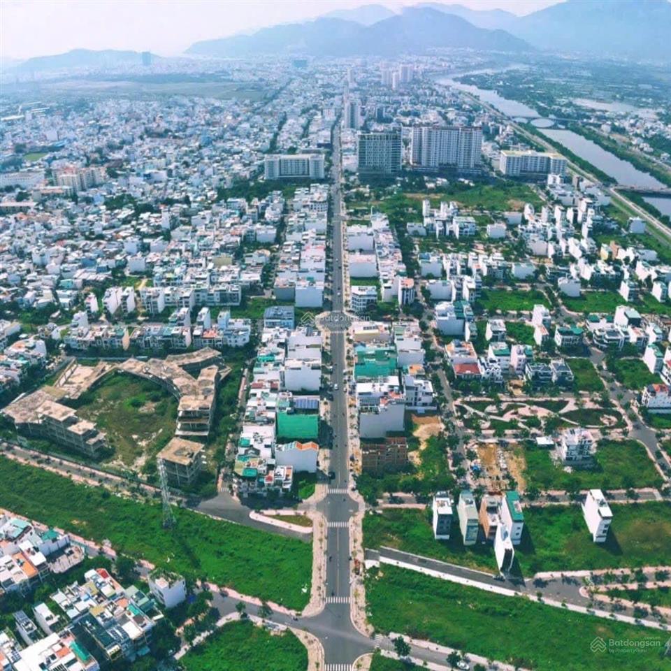 Bán nhà 4 tầng kđt lê hồng phong ii  mới sịn sò đường lớn giá tốt