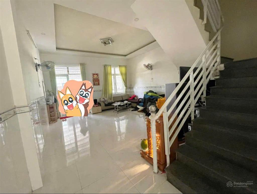 Nhà 2 tầng kiên cố rộng gần 100m2 vĩnh ngọc