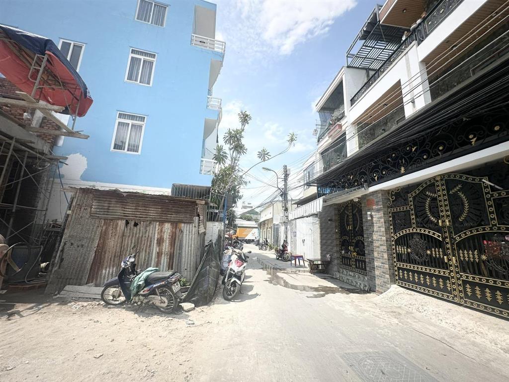  bán đất hẻm nguyễn biểu vĩnh hải bắc nha trang.