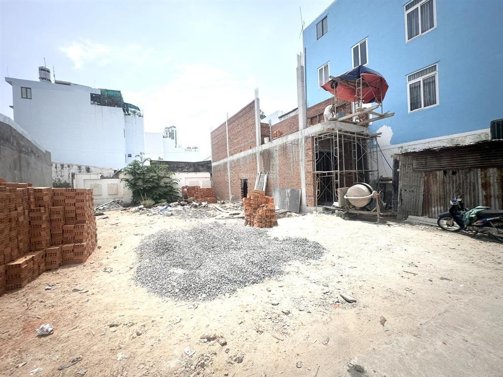  bán đất hẻm nguyễn biểu vĩnh hải bắc nha trang.