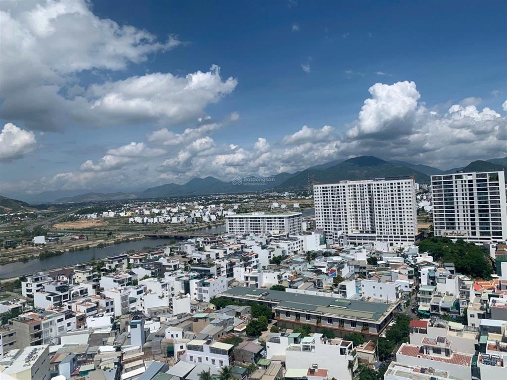  bán căn 3 phòng ngủ ct4 vcn phước hải hướng đông