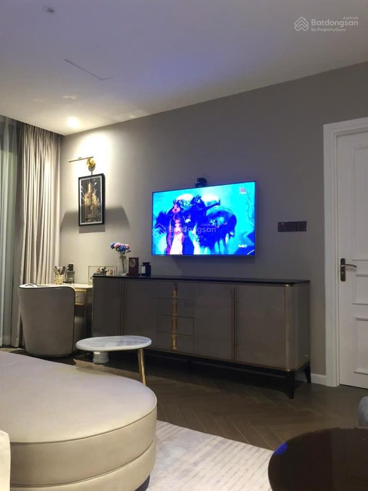 Bán biệt thự 3 tầng đối diện công viên hà quang 2  0798 379 ***