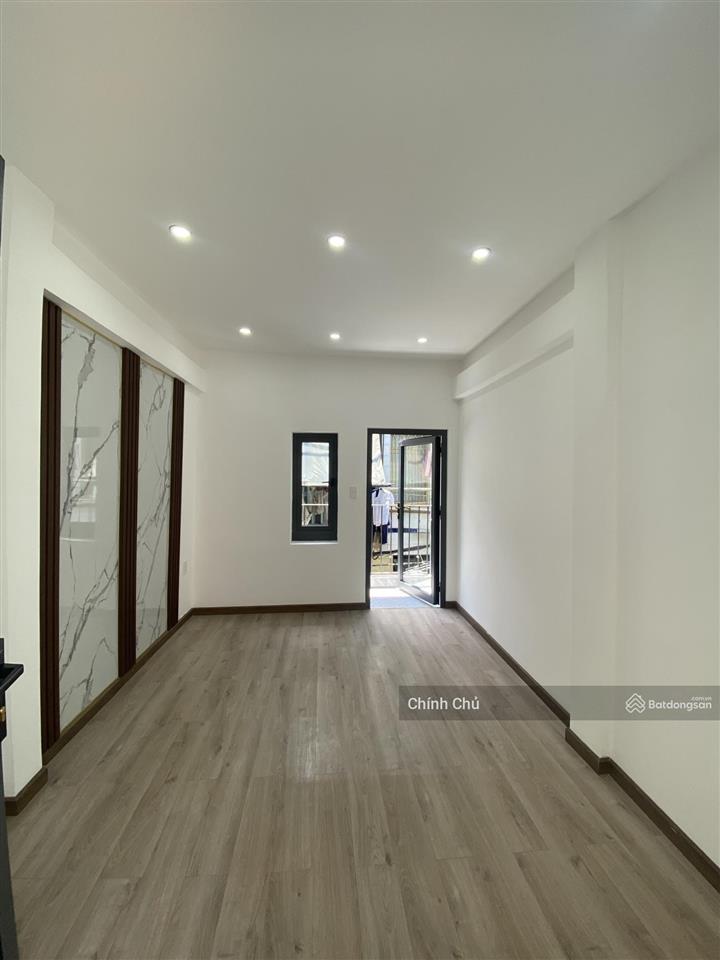 Bán nhà 1 trệt 1 lầu, 40.2m2, 2pn, hẻm rộng 4m, nguyễn văn cừ, p.2, q.5, hcm
