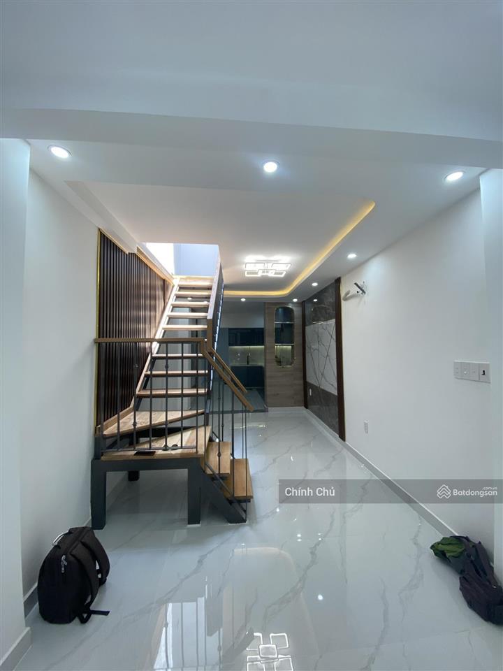 Bán nhà 1 trệt 1 lầu, 40.2m2, 2pn, hẻm rộng 4m, nguyễn văn cừ, p.2, q.5, hcm