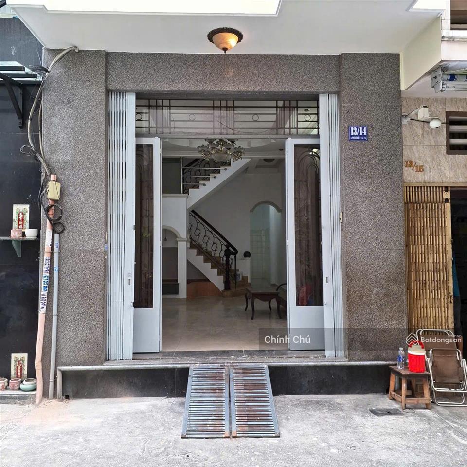 Cho thuê nhà 2.5 tầng, 120m2, 3 phòng đường phó cơ điều, p.12, q.5