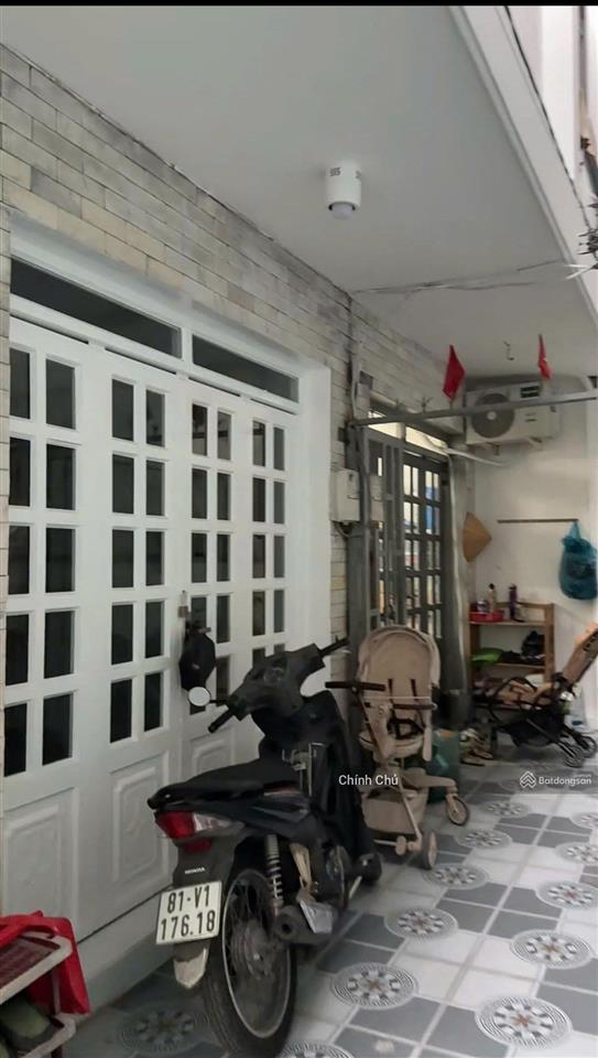 Cho thuê nhà 1 trệt 2 lầu, 3pn, đường dương cát lợi, tt nhà bè hcm