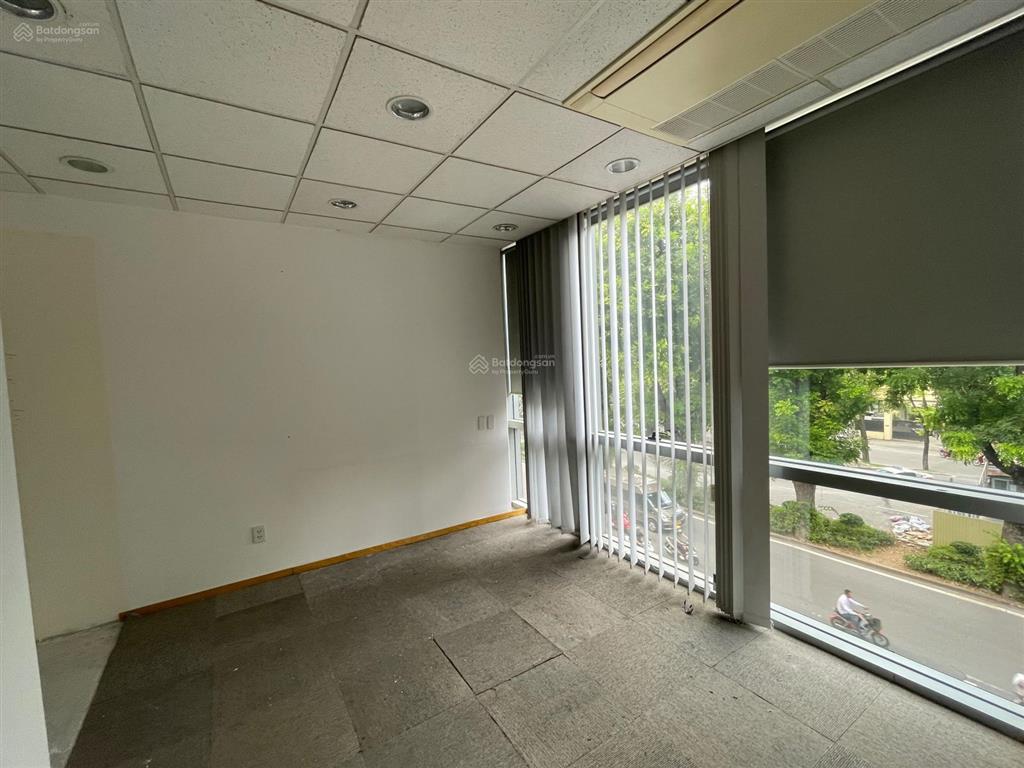 Cho thuê văn phòng toserco building 273 kim mã, dt 150m2. giá 239k/m2  0945 025 ***