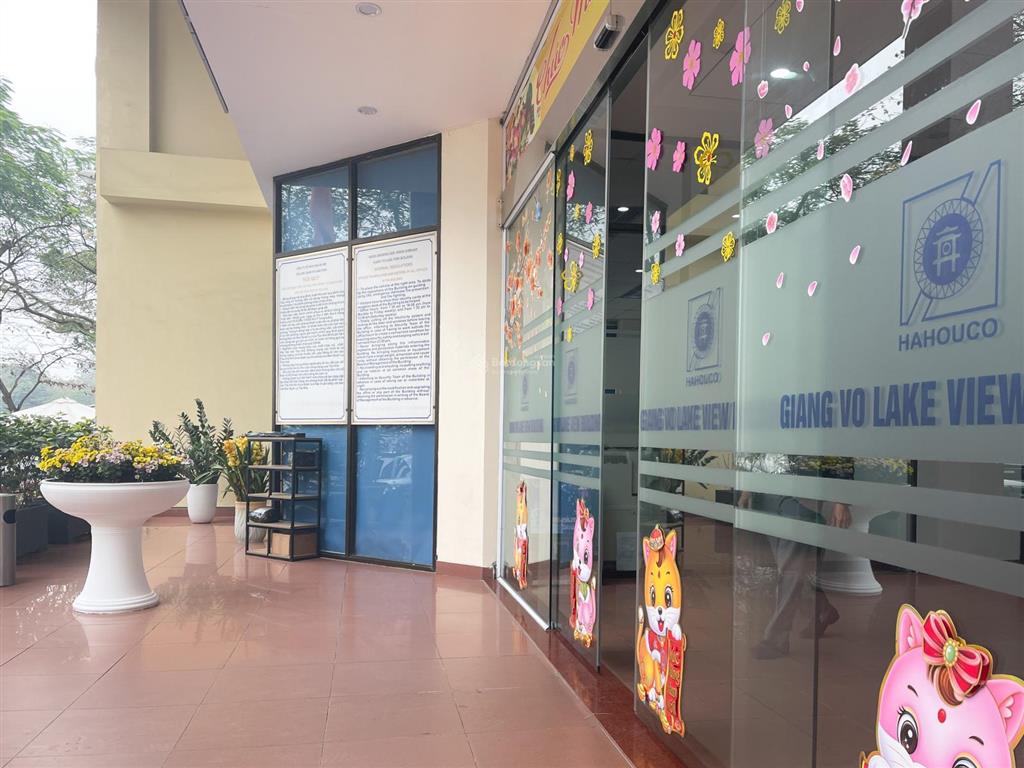 Cđt cho thuê văn phòng lake view building  d10 giảng võ, dt 120m2.  0945 025 ***