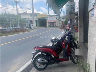 Còn 1 phòng, đường Phú Châu, cách BV Thủ Đức 500m