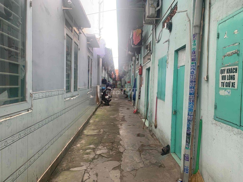 Còn 1 phòng, đường Phú Châu, cách BV Thủ Đức 500m