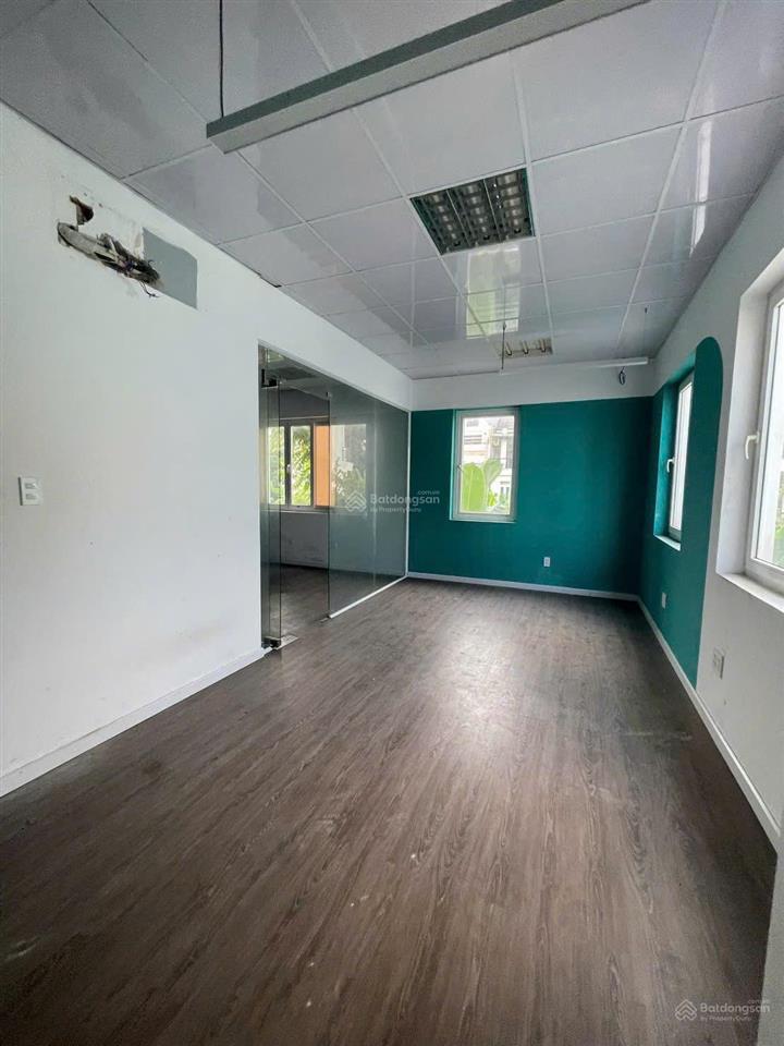 Bán nhà mặt tiền lương định của, p. an phú, quận 2 dt 10x20m hầm + 3 lầu  95 tỷ