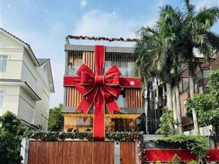 Biệt thự ven sông compound river mark trần não, q2  15x20  5 tầng  116 tỷ (tl)