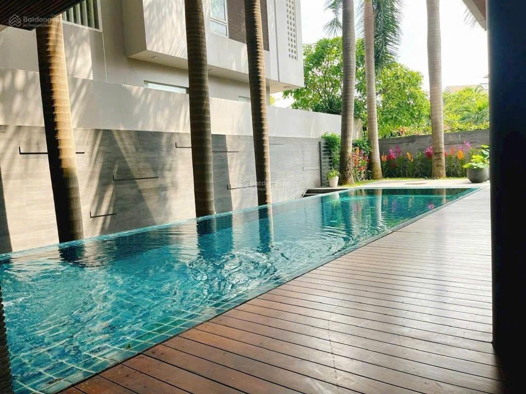 Biệt thự ven sông compound river mark trần não, q2  15x20  5 tầng  115 tỷ (tl)