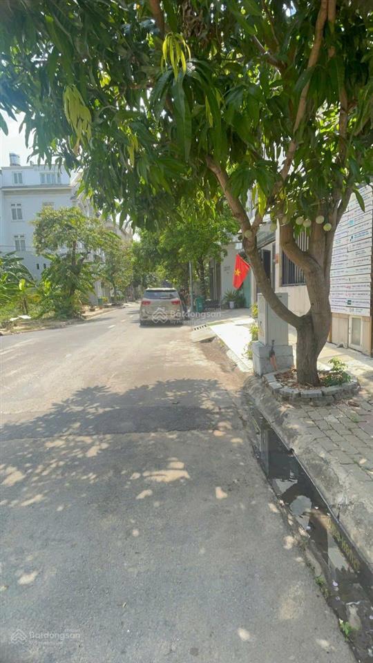 Đất bờ sông trần não đường 37  7,5m x 18,5m  34 tỷ (tl)