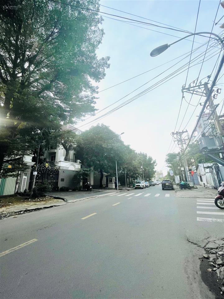 Bán đất đẹp 12x20m giang văn minh q2 vị trí vàng đối diện the vista, giá 66 tỷ