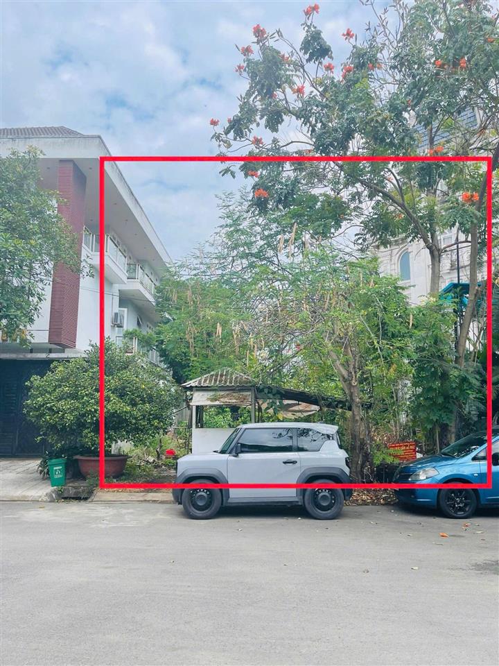 Đất 2 mặt tiền trước và sau cạnh nhà ca sĩ noo phước thịnh quận 2  10m x 20m  255 triệu/m2