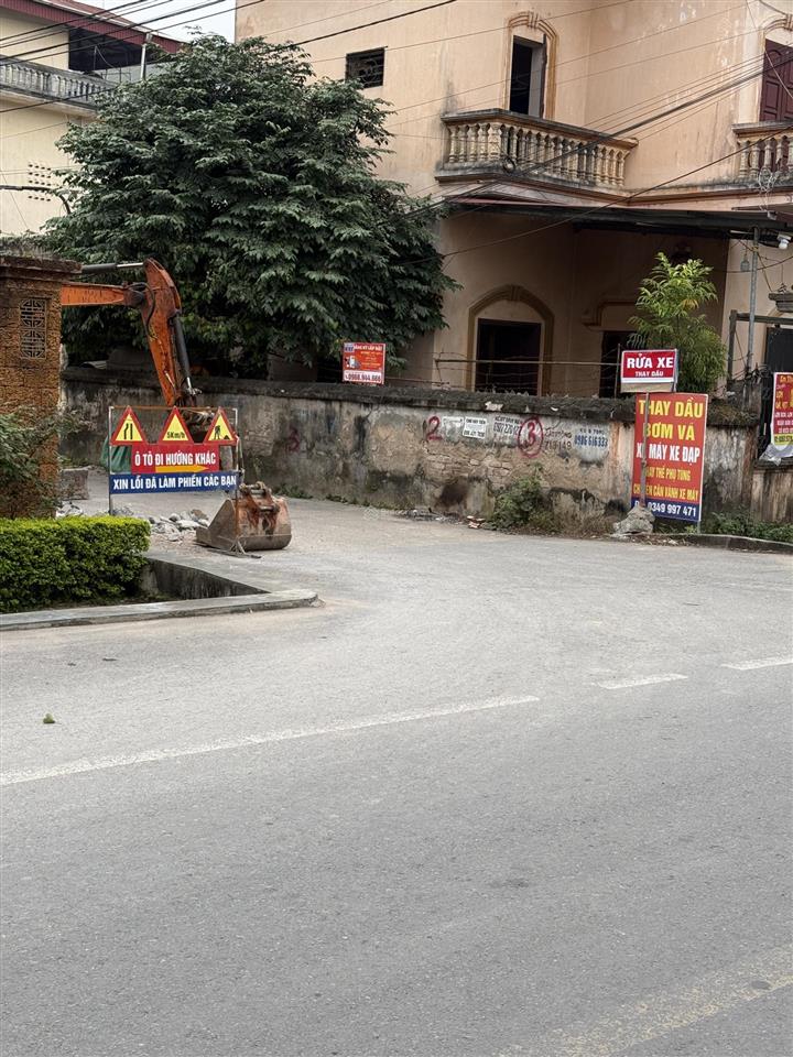 Bán 260m2 thổ cư giáp vin3 như quỳnh  hưng yên có thể chia 5 lô đẹp  đường apphan vào đất