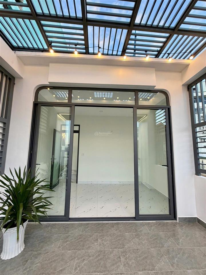 Bán nhà hxh 5m hoàng bật đạt, p. 15, tân bình, diện tích (4m*11m) 4 tầng, giá 7.5 tỷ thương lượng